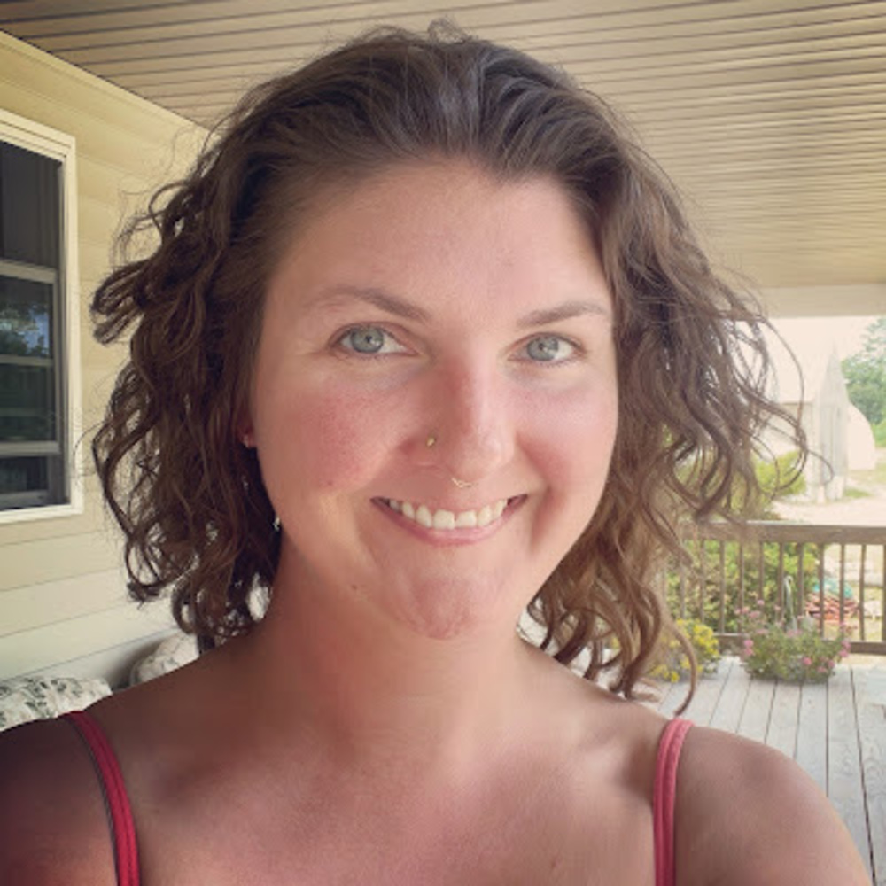 Meet your Posher, Christine